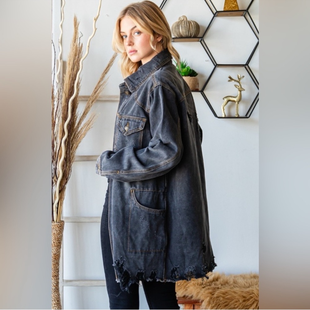 Veveret Small Black Distressed Button Up Denim Jacket Frayed Hem Edgy - Picture 5 of 13